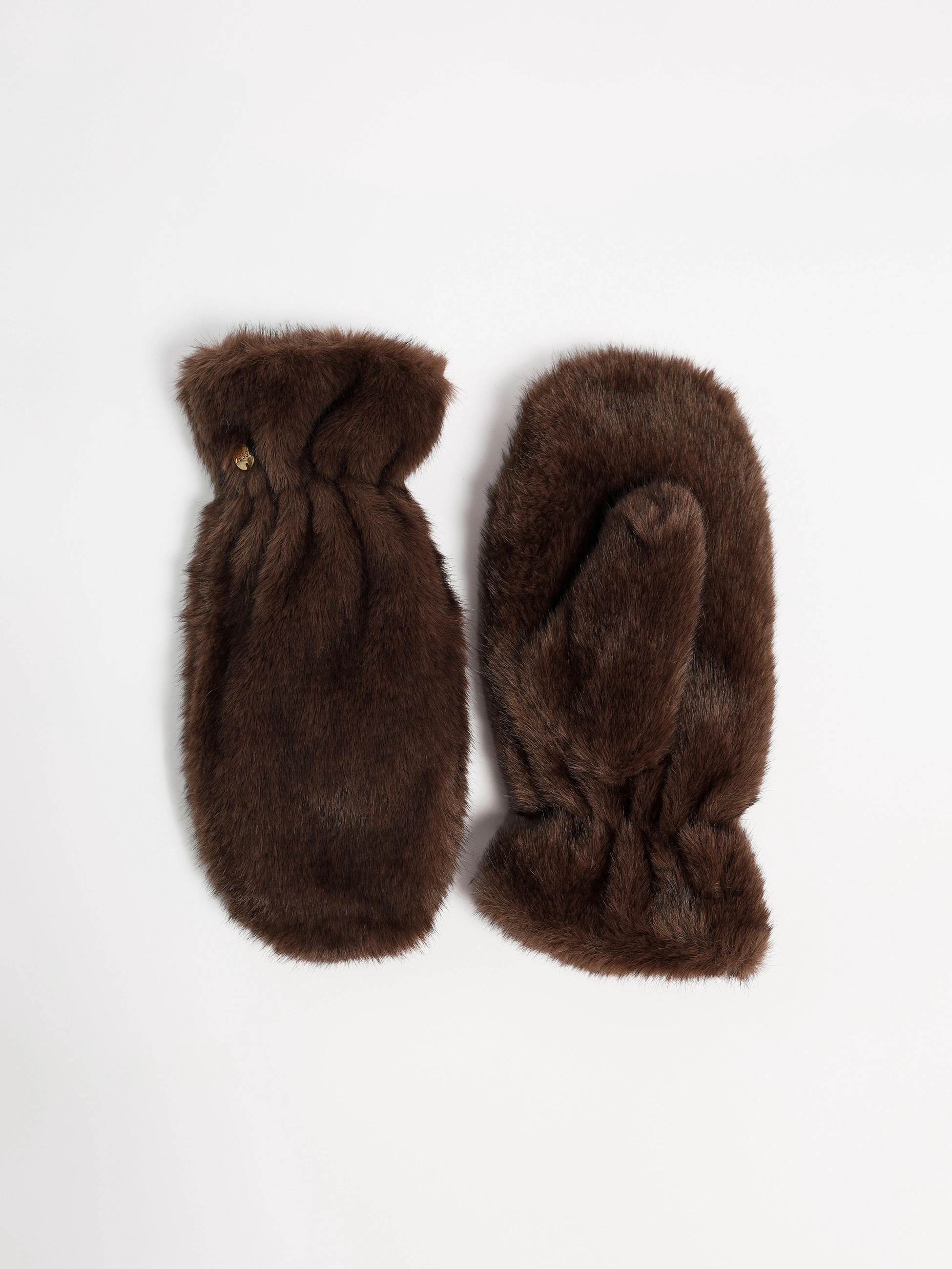 Варежки из искусственного меха в ассортименте